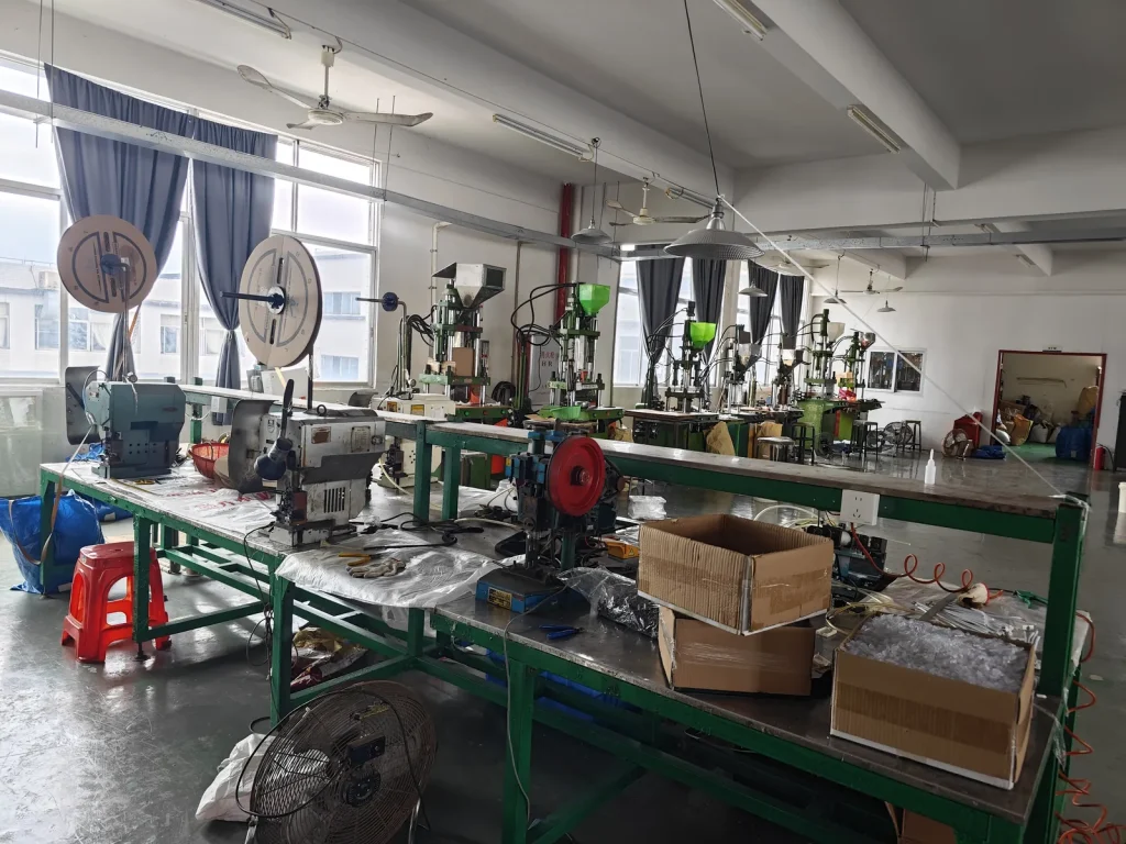 Decorative lighting production machinery and workstations inside LUYUAN LIGHTING factory